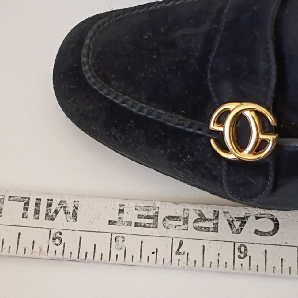 Vintage Gucci Black Heeled Loafers with Gold Accent Womens Size 37 B Shoe - Picture 14 of 15